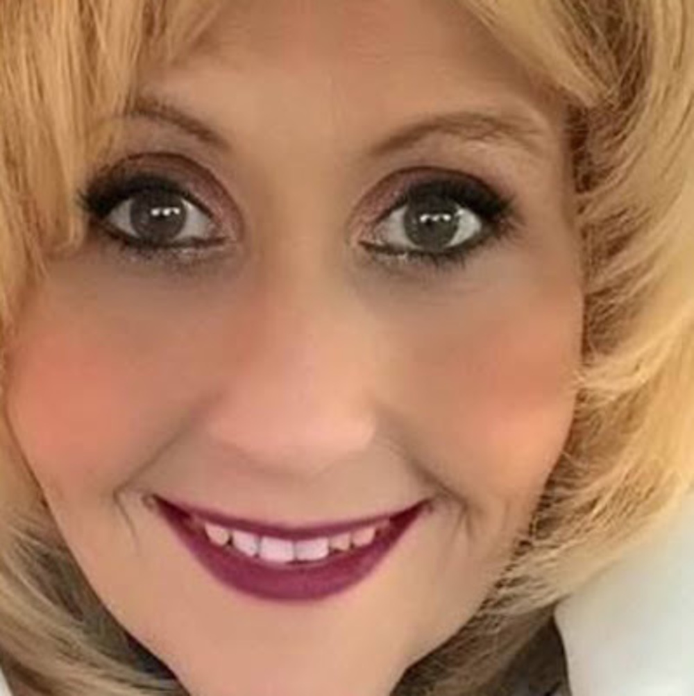 Meet your Posher, Michele